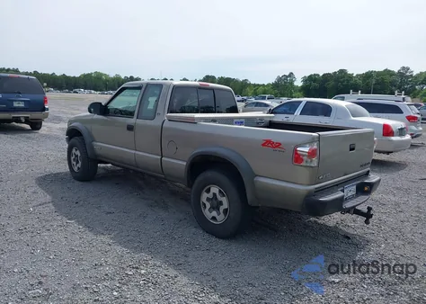 2001 Chevrolet S-10 Ls W/Zr2 z USA, uszkodzony, nr VIN 1GCCT19W618149436